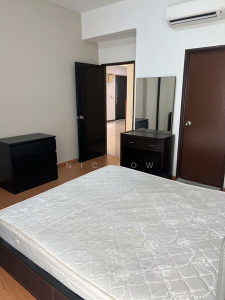Kondominium untuk Dijual di Villa Orkid - Nic Low - Bedroom - PropertyGuru.com.my
