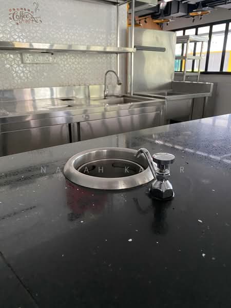 Retail Space for Sale in Cyberjaya (Selangor) - Najah Kadir - Kitchen - PropertyGuru.com.my