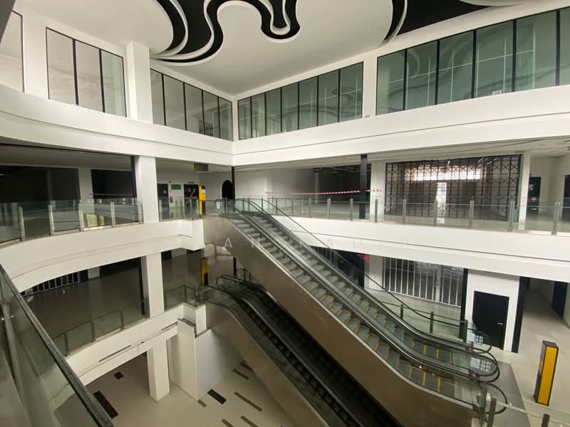 Retail Space for Sale in Cyberjaya (Selangor) - Najah Kadir - Interior - PropertyGuru.com.my