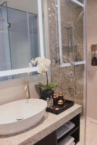 Service Residence for Rent at Star Residences One - Tim Siow - Bathroom - PropertyGuru.com.my