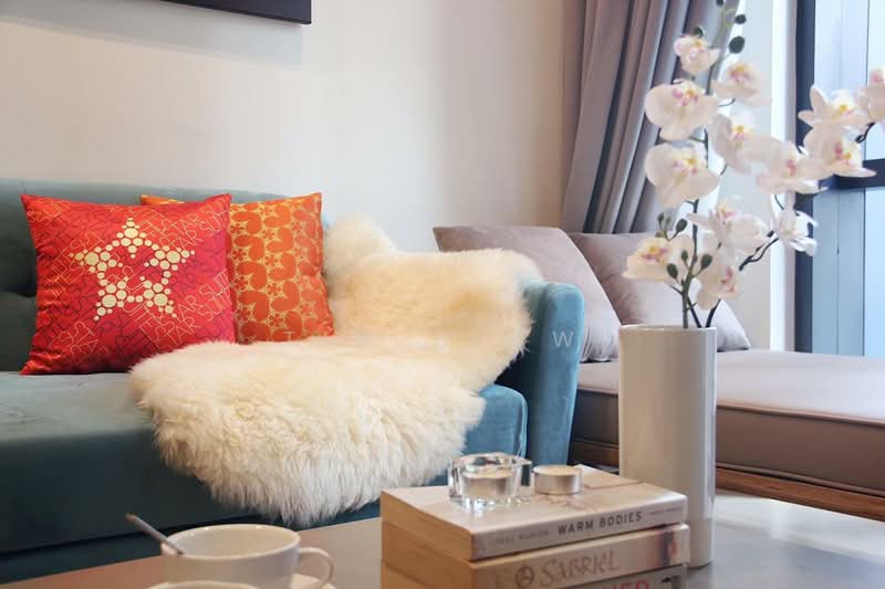 Service Residence for Rent at Star Residences One - Tim Siow - Living Room - PropertyGuru.com.my
