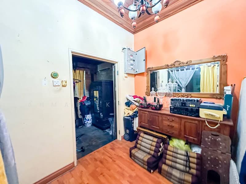Semi-Detached House for Sale in Taman Seri Damai (Kajang) - Ahmad Ikhwan Arif - Interior - PropertyGuru.com.my