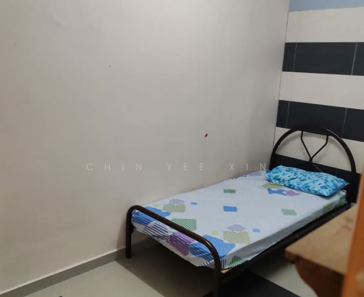 Rumah Teres 2 Tingkat untuk Dijual di Taman Daya (Kepong) - Chin Yee Xin - Bedroom - PropertyGuru.com.my