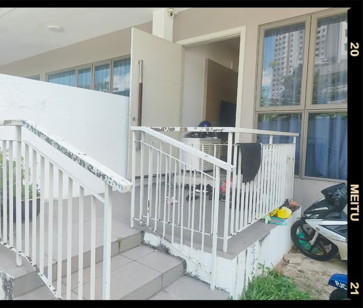 Kondominium untuk Dijual di Skycube - Meng . - Exterior - PropertyGuru.com.my