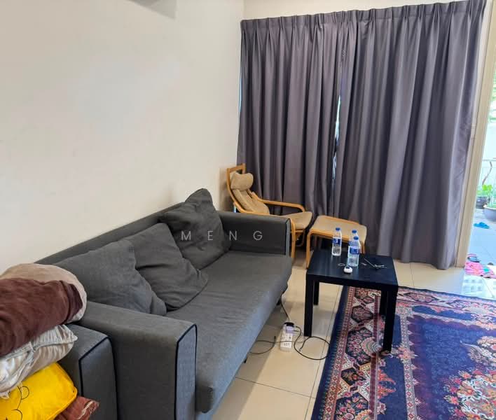 Kondominium untuk Dijual di Skycube - Meng . - Living Room - PropertyGuru.com.my