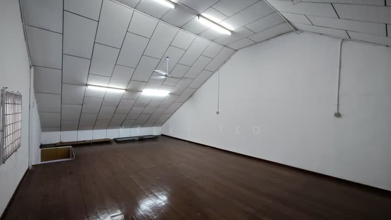 Shop for Rent in Klang (Selangor) - Kelly Teo - Interior - PropertyGuru.com.my