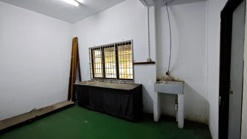 Shop for Rent in Klang (Selangor) - Kelly Teo - Interior - PropertyGuru.com.my