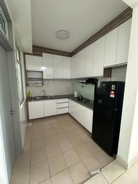 Servis Apartment untuk Disewa di Pangsapuri Tanah Emas (Golden Sands) - Lucas Tan - PropertyGuru.com.my