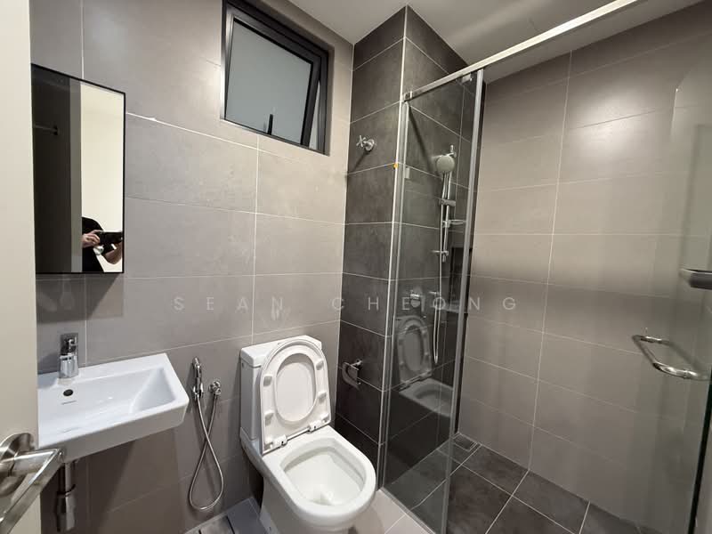 Kediaman Servis untuk Disewa di Sunway Belfield - Sean Cheong - Bathroom - PropertyGuru.com.my