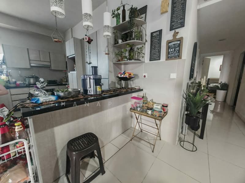 Condominium for Sale at A'Marine Condominium - Thanap Priyaa - Kitchen - PropertyGuru.com.my
