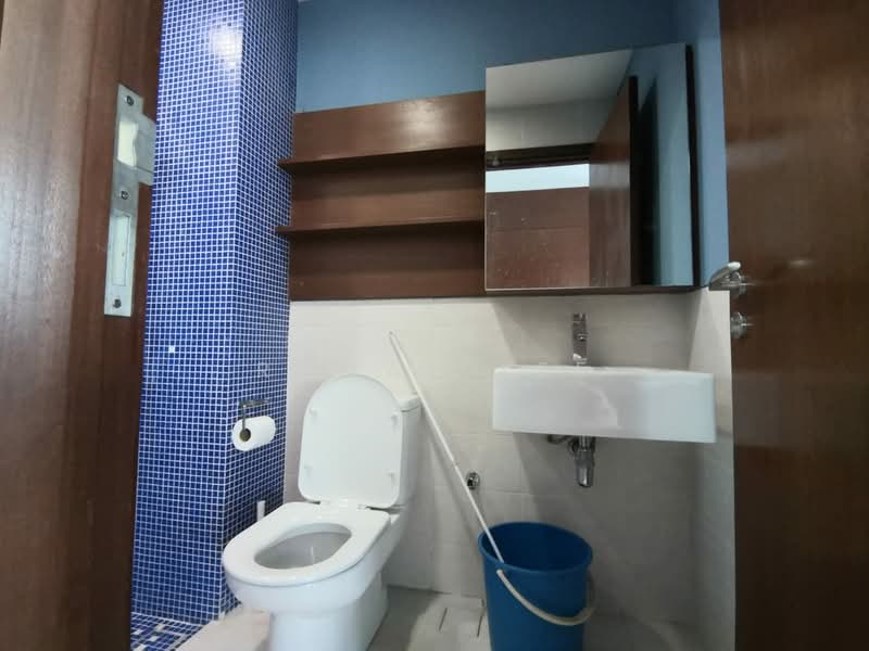 Servis Apartment untuk Disewa di Verve Suites - Roman Lee - Bathroom - PropertyGuru.com.my