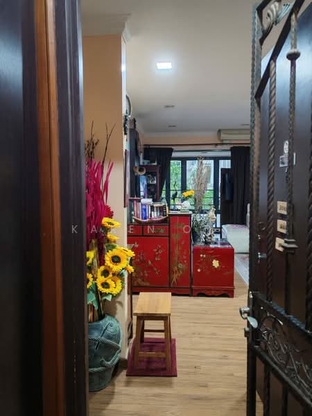 Condominium for Sale at Saujana Residency - Karen Ong - Entrance - PropertyGuru.com.my