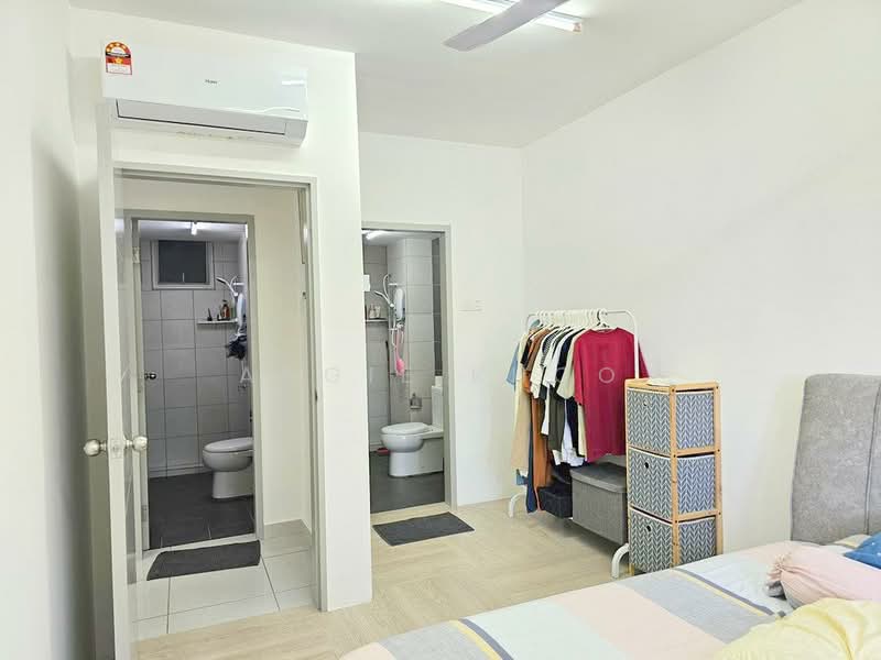 Kondominium untuk Dijual di Fairview Residence - Angie Khoo - Bedroom - PropertyGuru.com.my