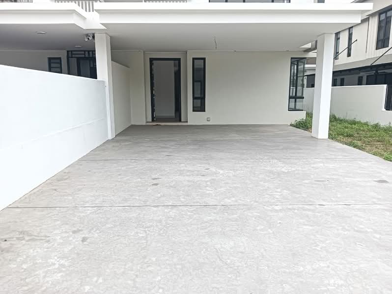 Rumah Kluster untuk Dijual di Kota Emerald (Rawang) - Thevaraani Kanagaretnam - Exterior - PropertyGuru.com.my