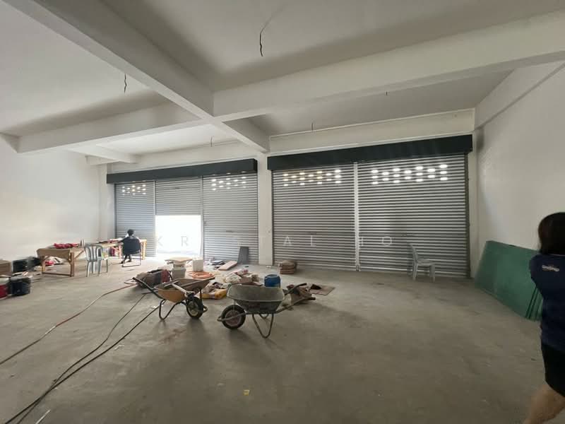 Kedai / Pejabat untuk Disewa di Taman Molek (Johor Bahru) - Krystal Ho - Interior - PropertyGuru.com.my