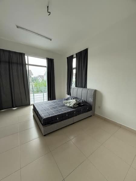 Rumah Berkembar untuk Disewa di Kelapa Sawit (Kulai) - SJ CHAN - Bedroom - PropertyGuru.com.my