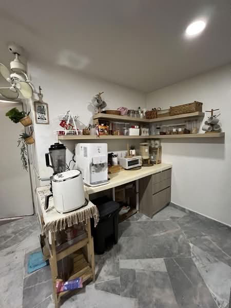 Condominium for Sale at The Resident - Vincent Theo - Kitchen - PropertyGuru.com.my