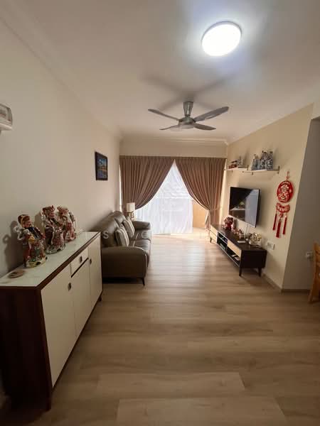 Apartment for Sale at Sri Kristal - Alston Loh - Living Room - PropertyGuru.com.my