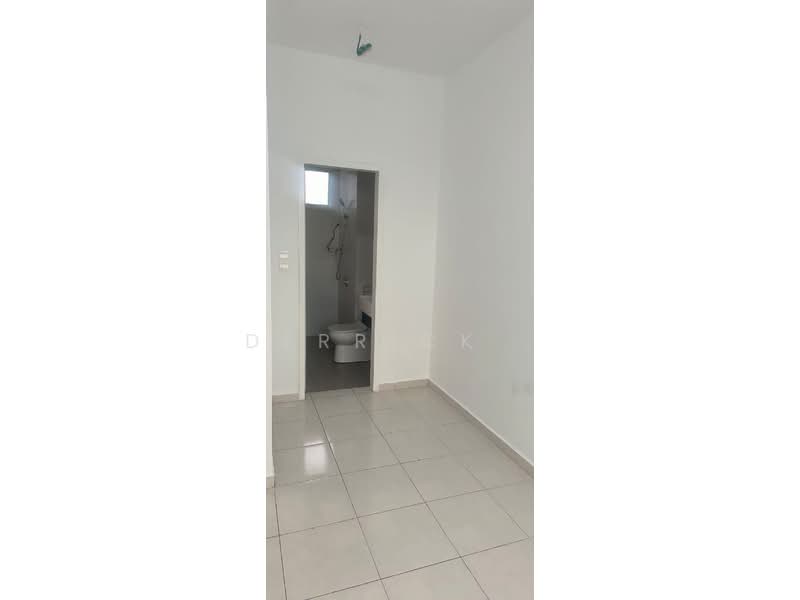 Condominium for Rent at Ideal Residency - Derrick . - Bathroom - PropertyGuru.com.my