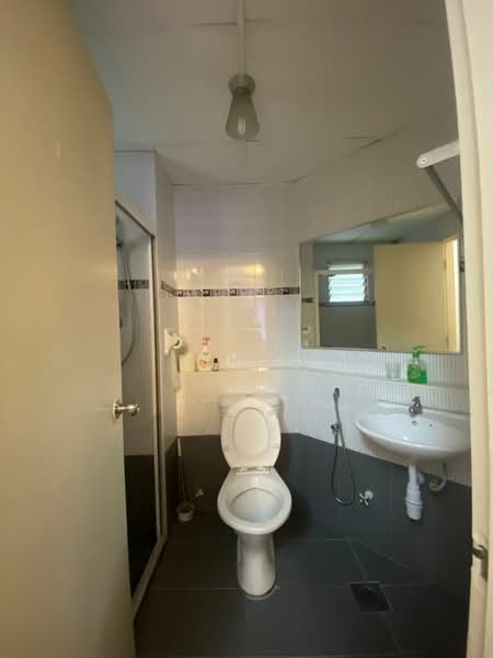Condominium for Sale at Menara Menjalara - Kin L - Bathroom - PropertyGuru.com.my