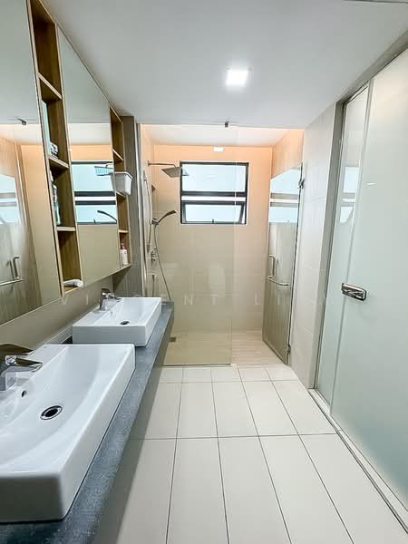 Service Residence for Sale at The Potpourri - Vincent Liaw - Bathroom - PropertyGuru.com.my