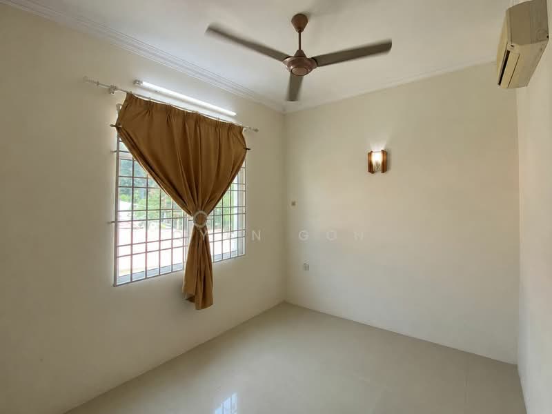 Rumah Berkembar untuk Dijual di Taman Brown (Gelugor) - Qyan Goh - Interior - PropertyGuru.com.my