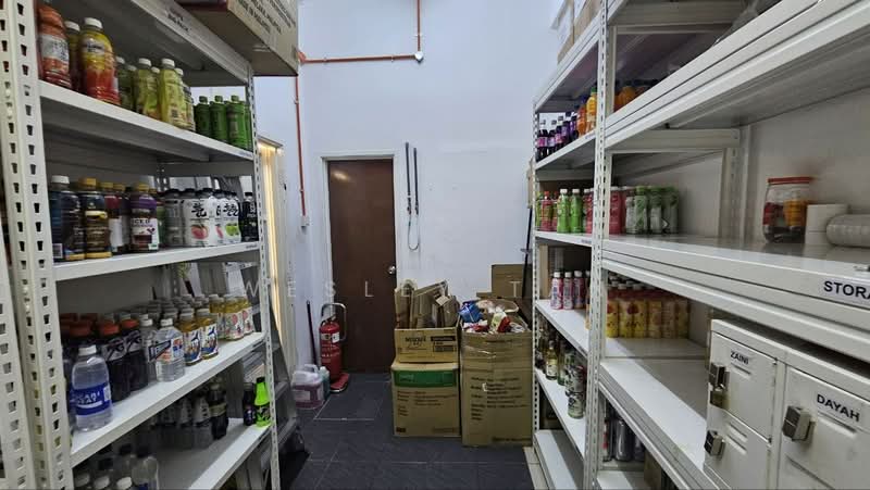 Shop for Rent in Taman Paya Rumput Utama (Paya Rumput) - Wesley Tan - Interior - PropertyGuru.com.my