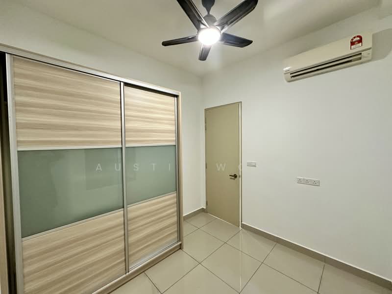 Service Residence for Sale at D'Aman Residences @ Puchong - Austin Wong - Bedroom - PropertyGuru.com.my