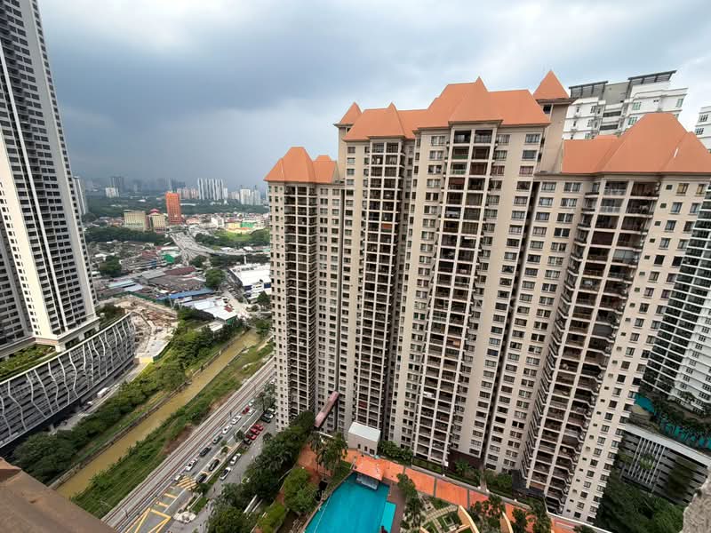 Kondominium untuk Disewa di Royal Domain Sri Putramas 2 - Wai Lai Peng - Exterior - PropertyGuru.com.my