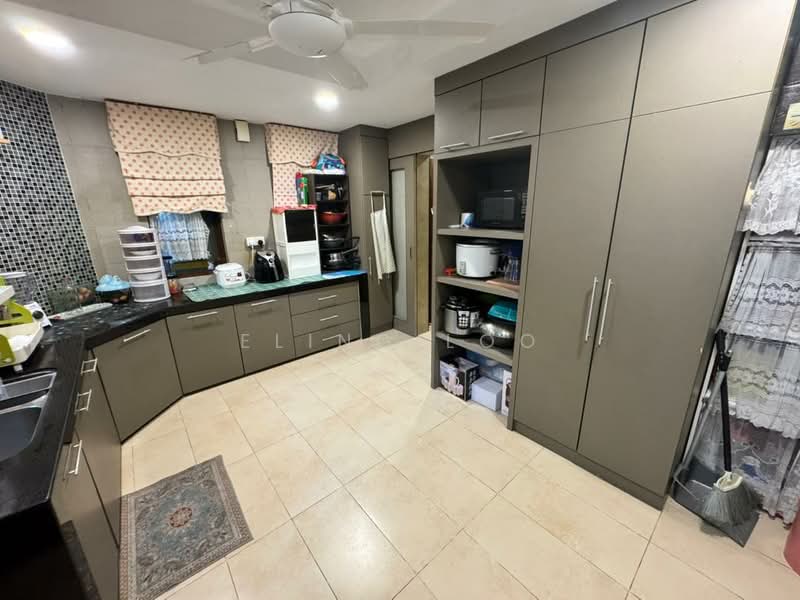 Rumah Teres 2 Tingkat untuk Dijual di Taman Melawati (Ulu Kelang) - Eling Loo - Kitchen - PropertyGuru.com.my
