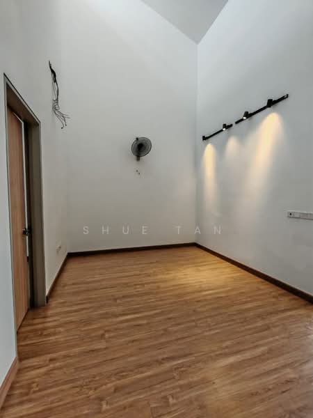 Rumah Teres 2 Tingkat untuk Disewa di Bandar Bukit Raja (Klang) - Shue Tan - PropertyGuru.com.my