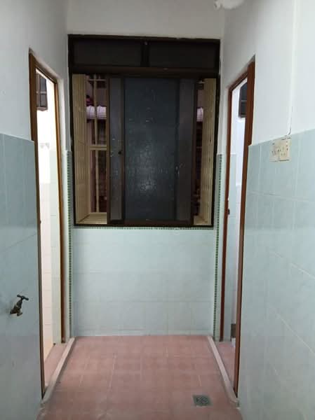 Flat for Sale at Desa Mawar - Leong . - Corridor - PropertyGuru.com.my