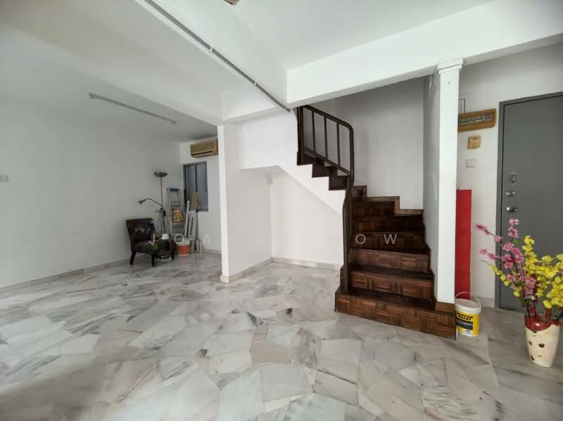 Pangsapuri untuk Dijual di Kota Laksamana Utama - Joanne How - Living Room - PropertyGuru.com.my