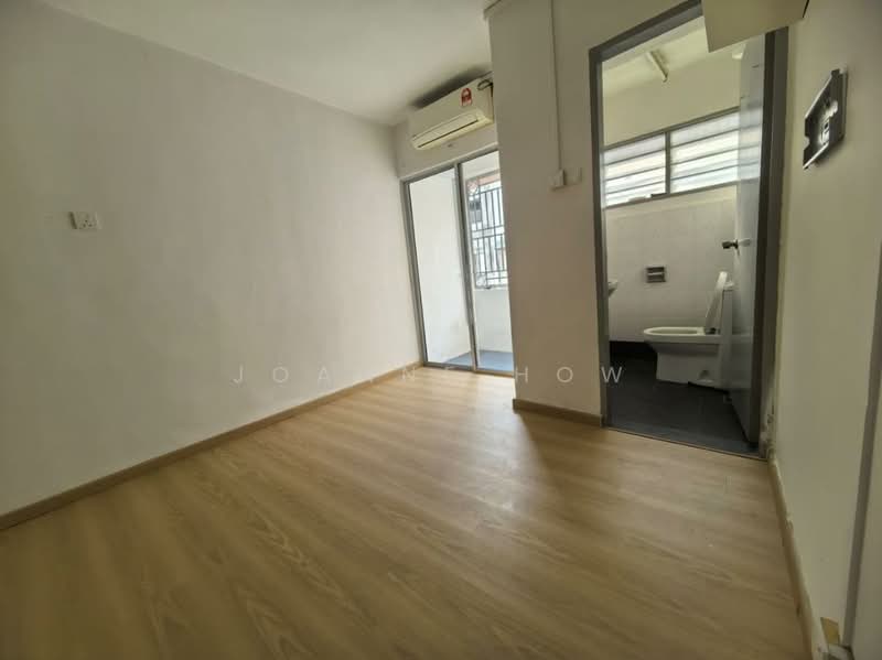 Pangsapuri untuk Dijual di Kota Laksamana Utama - Joanne How - Interior - PropertyGuru.com.my
