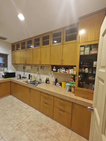 2-storey Terraced House for Sale in Bandar Puteri Puchong (Puchong) - Teh . - Kitchen - PropertyGuru.com.my