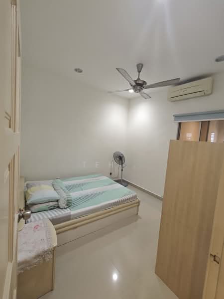 2-storey Terraced House for Sale in Bandar Puteri Puchong (Puchong) - Teh . - Bedroom - PropertyGuru.com.my