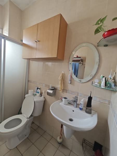 2-storey Terraced House for Sale in Bandar Puteri Puchong (Puchong) - Teh . - Bathroom - PropertyGuru.com.my
