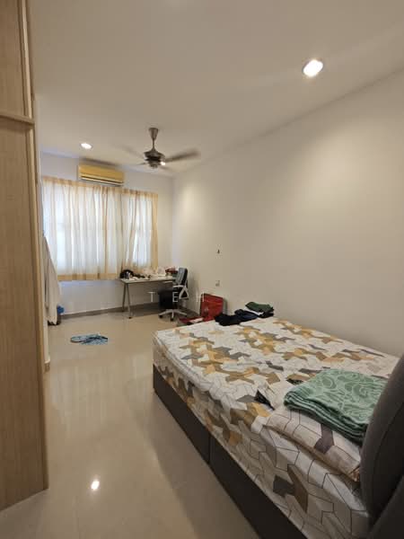 2-storey Terraced House for Sale in Bandar Puteri Puchong (Puchong) - Teh . - Bedroom - PropertyGuru.com.my