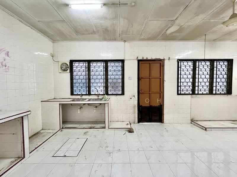 2-storey Terraced House for Sale in Taman Sri Putri (Skudai) - Jacob Koh - Kitchen - PropertyGuru.com.my