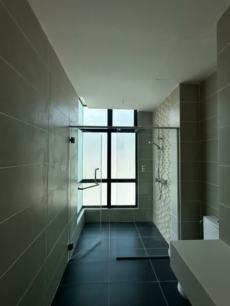 Condominium for Sale at Brezza Hill - Ron Liew - Bathroom - PropertyGuru.com.my
