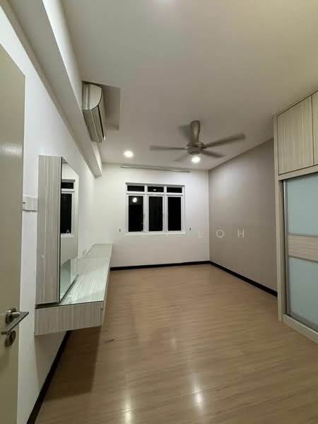 Kondominium untuk Dijual di Vertiq - Alston Loh - Bedroom - PropertyGuru.com.my