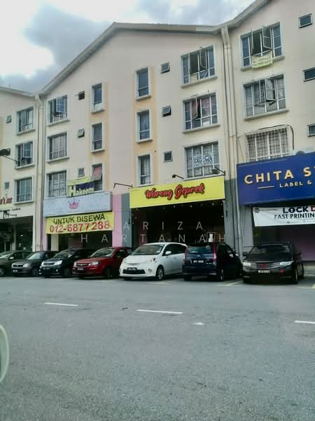 Pangsapuri untuk Dijual di Pusat Komersial Seksyen 7 - Sariza Hartanah - PropertyGuru.com.my