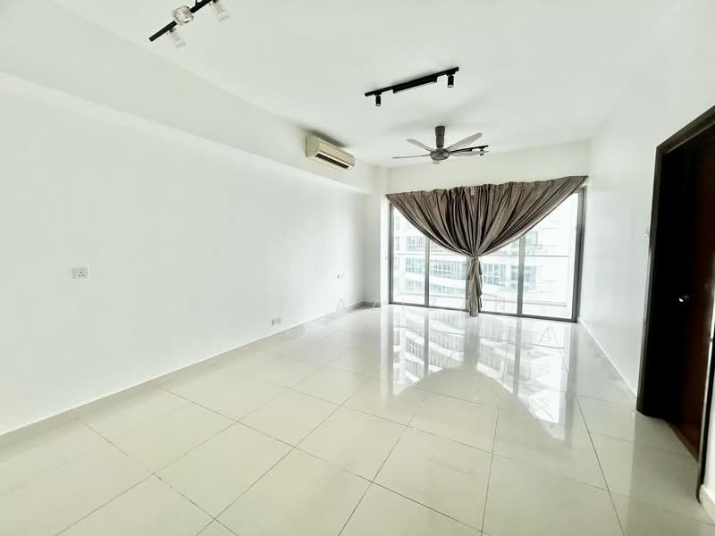 Service Residence for Rent at Regalia Residence - Afif Azizan - Living Room - PropertyGuru.com.my