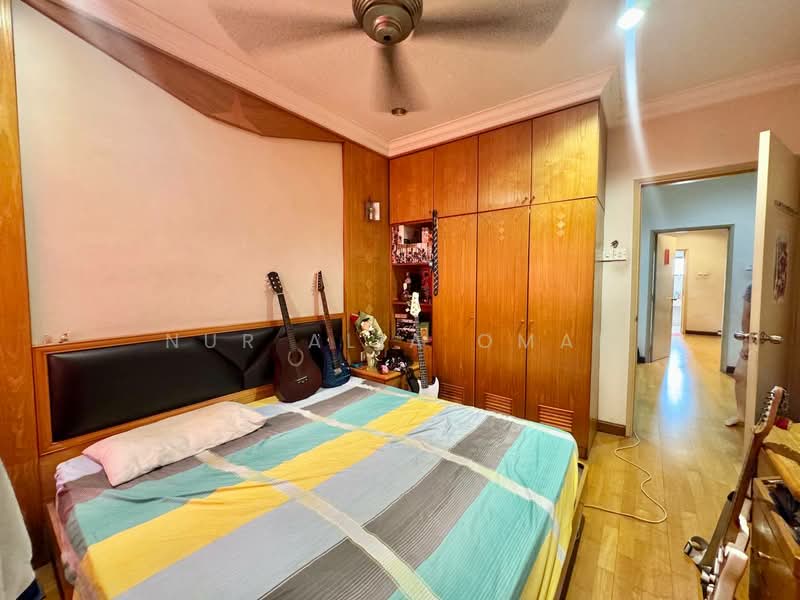 Rumah Teres 2-Tingkat untuk Dijual di Bukit Jelutong (Shah Alam) - Nur Alia Omar - Bedroom - PropertyGuru.com.my