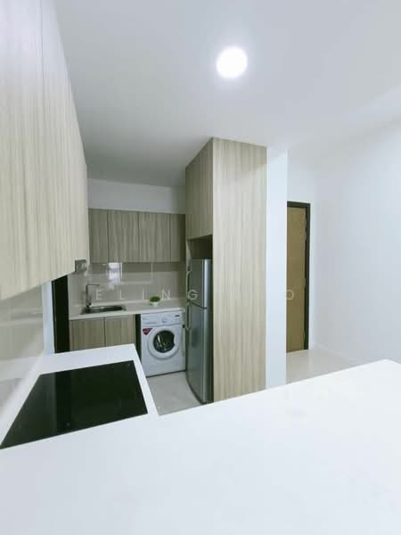 Servis Apartment untuk Dijual di The Elements - Eling Loo - Kitchen - PropertyGuru.com.my