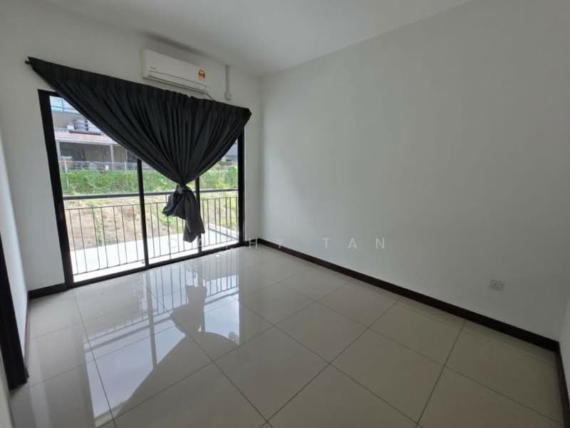 Semi-Detached House for Sale in Taman Nusa Idaman (Iskandar Puteri (Nusajaya)) - Cathy Tan - Balcony - PropertyGuru.com.my