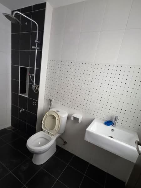 Semi-Detached House for Sale in Taman Nusa Idaman (Iskandar Puteri (Nusajaya)) - Cathy Tan - Bathroom - PropertyGuru.com.my
