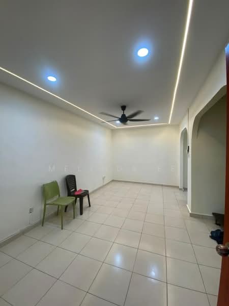 2-storey Terraced House for Sale in Taman Mawar (Pasir Gudang) - Melinda Ee - Living Room - PropertyGuru.com.my