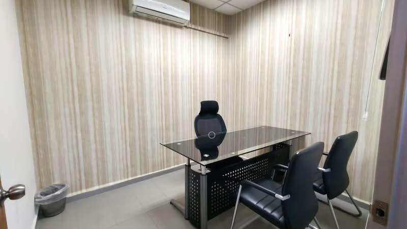 Pejabat untuk Disewa di Taman Molek (Johor Bahru) - Khoo . - PropertyGuru.com.my