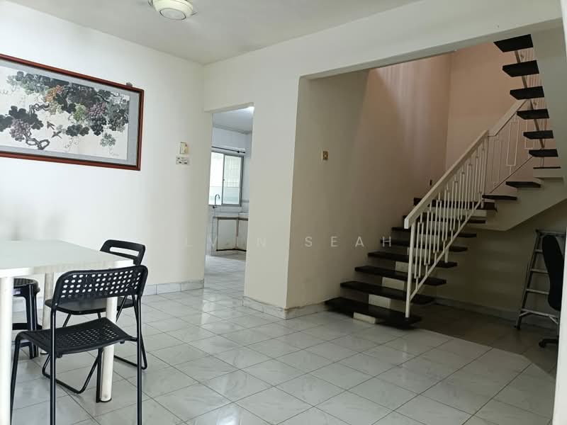 2-storey Terraced House for Sale in Damansara Jaya (Petaling Jaya) - Alvin Seah - Dining Room - PropertyGuru.com.my